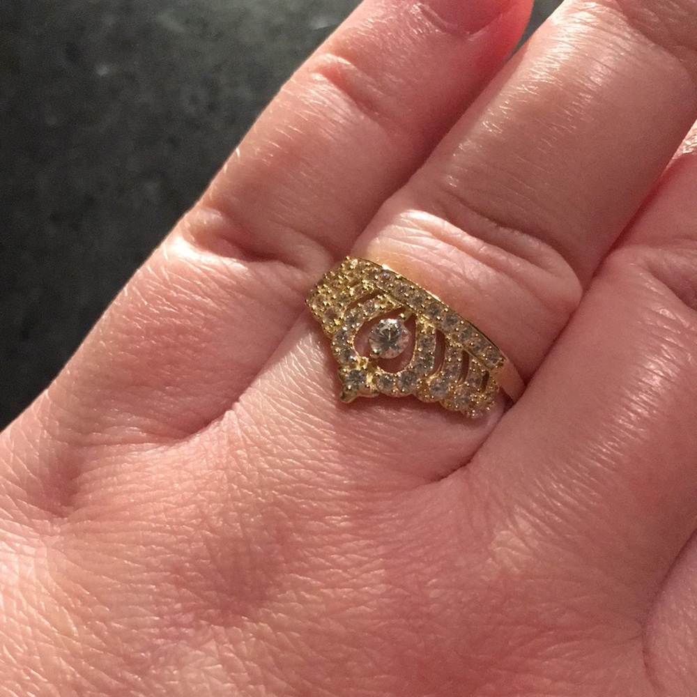 Crown 10k gold ring